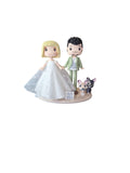 Pareja de novios con detalles únicos